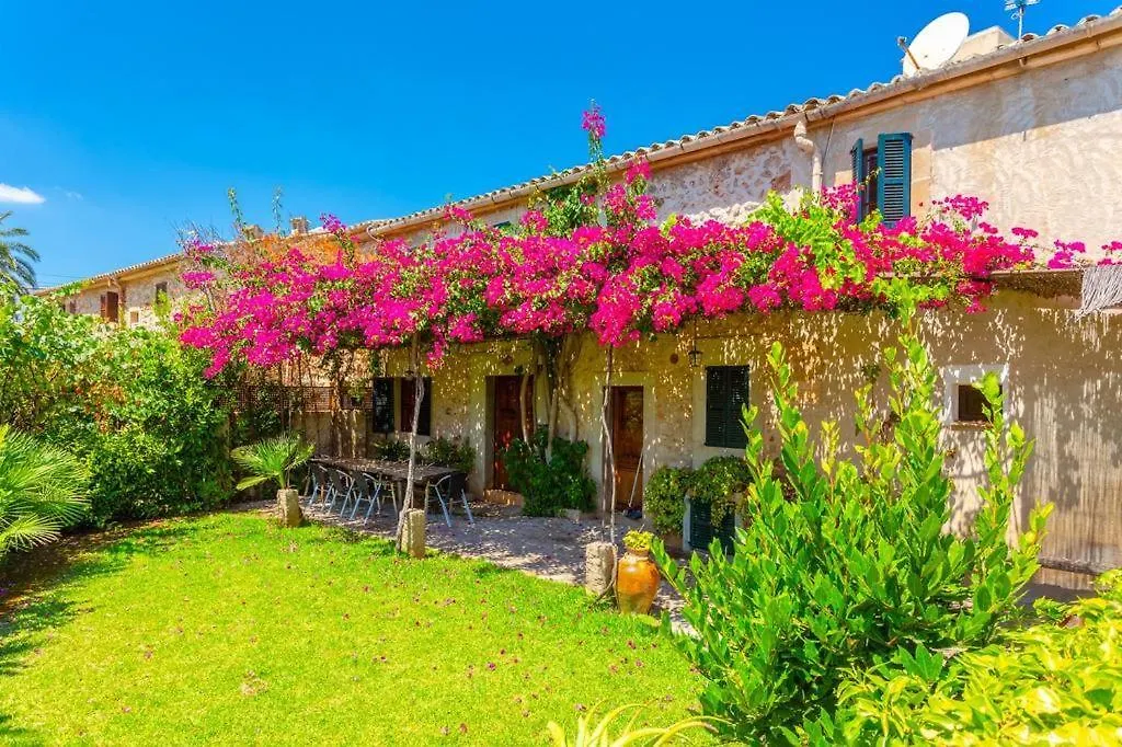 Cana Cantat Villa Pollenca Spain